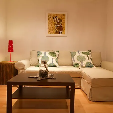 Apartment Apartamento Sebastian Souviron 9 *